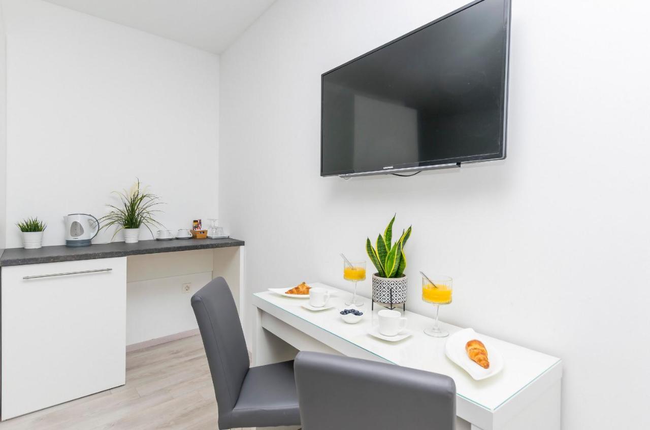 Apartments And Rooms Adriatic Suites Sibenik Luaran gambar