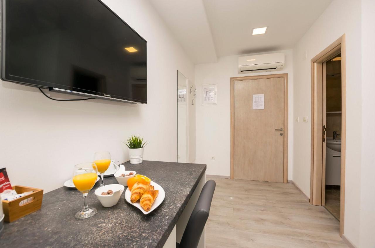 Apartments And Rooms Adriatic Suites Sibenik Luaran gambar