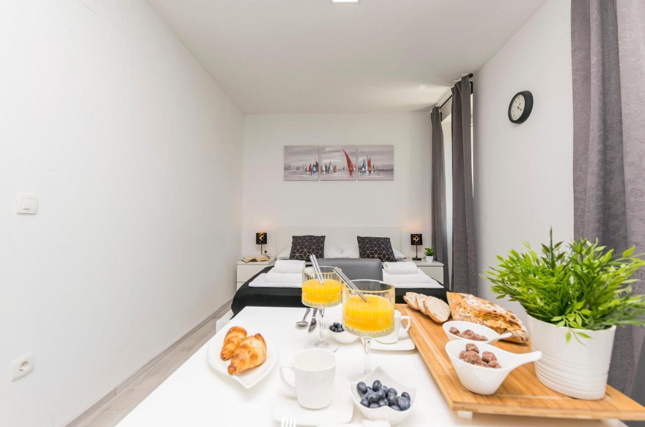 Apartments And Rooms Adriatic Suites Sibenik Luaran gambar