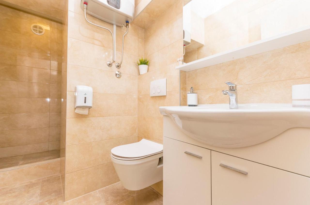 Apartments And Rooms Adriatic Suites Sibenik Luaran gambar