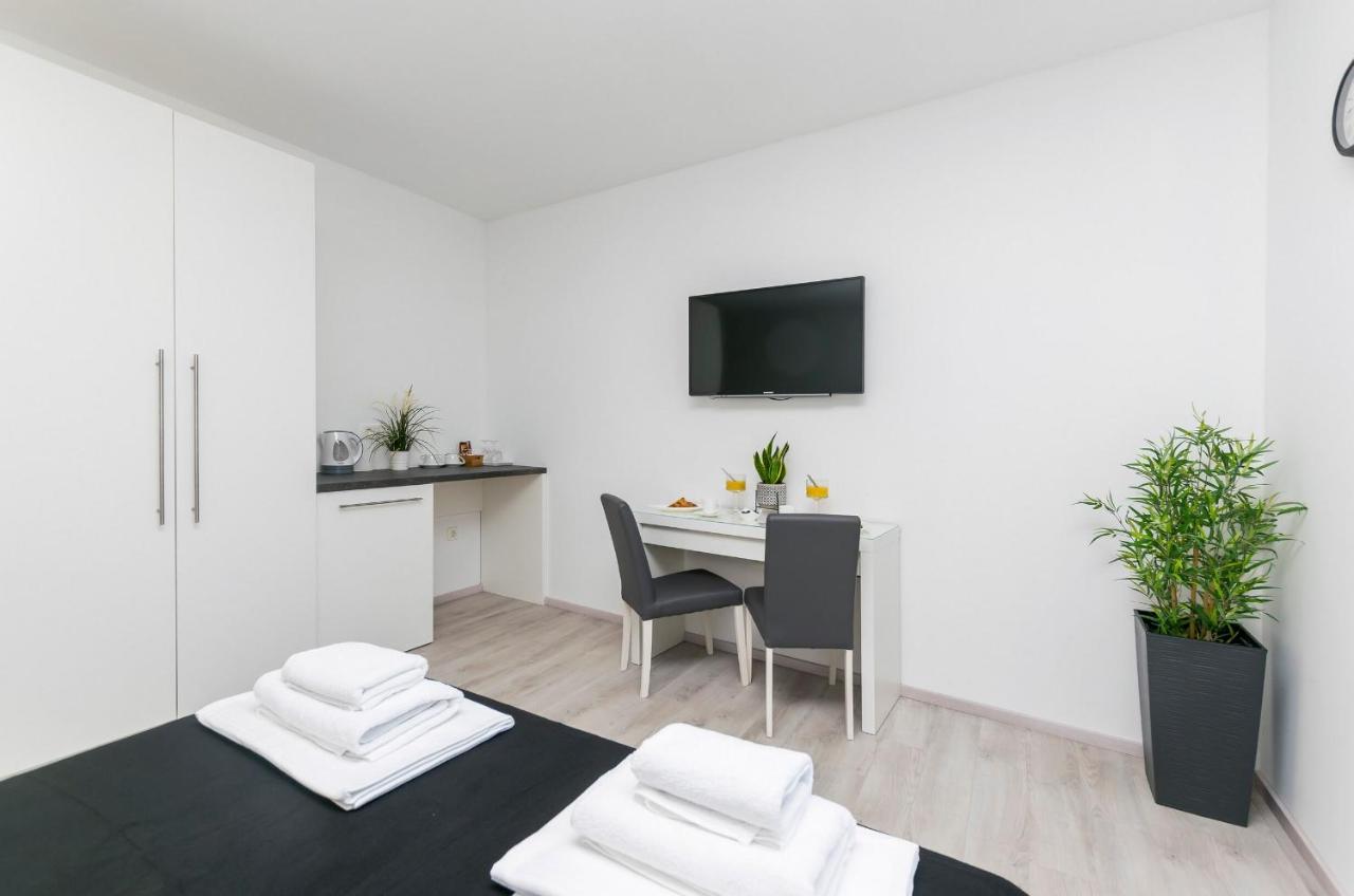 Apartments And Rooms Adriatic Suites Sibenik Luaran gambar